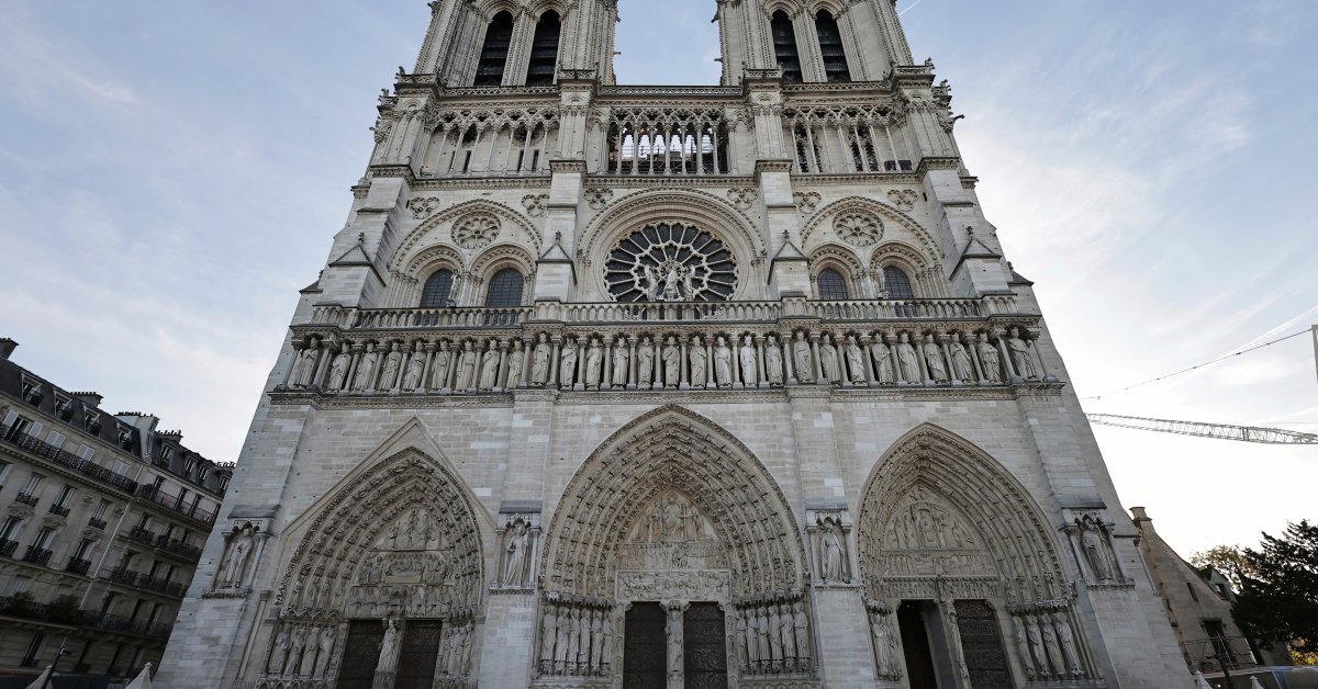 Découvrez le nouvel intérieur de la cathédrale Notre-Dame des années après l’incendie