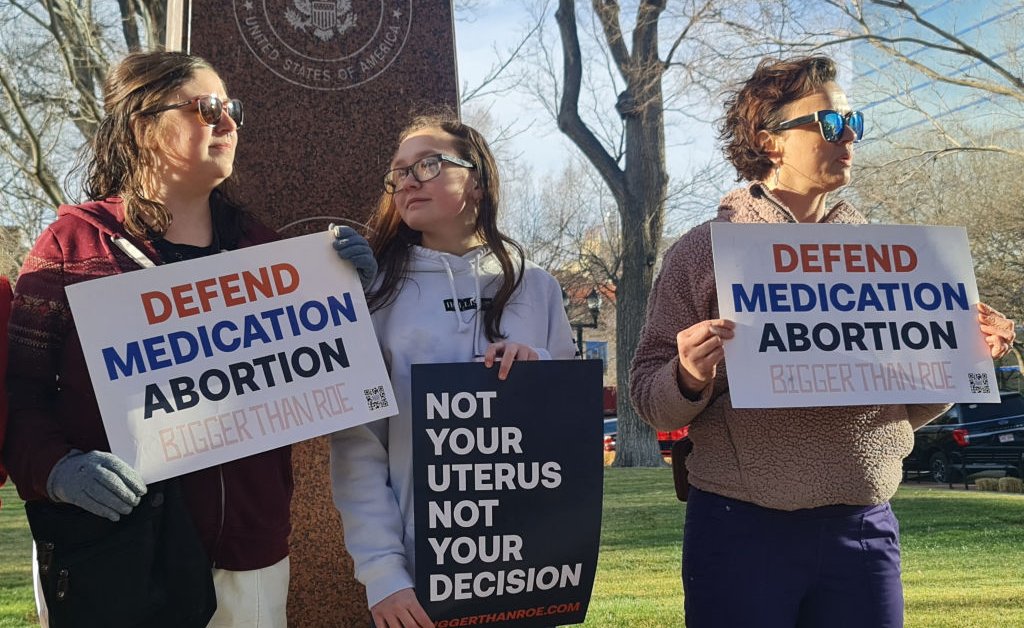 Ce que Donald Trump signifie pour l’accès à la pilule abortive