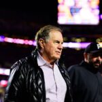 La légende de la NFL, Bill Belichick, conclut un contrat de cinq ans pour entraîner l’UNC